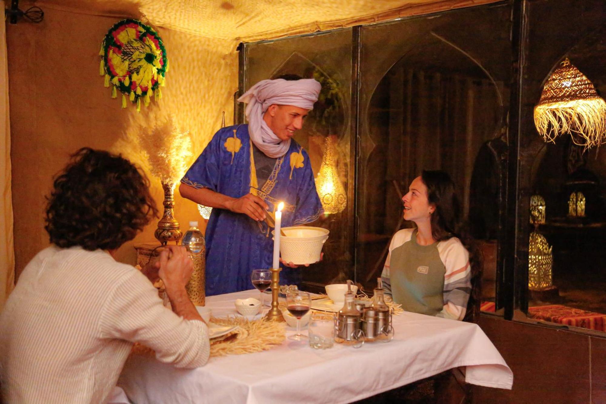 Young Luxury Camp Merzouga Exterior foto